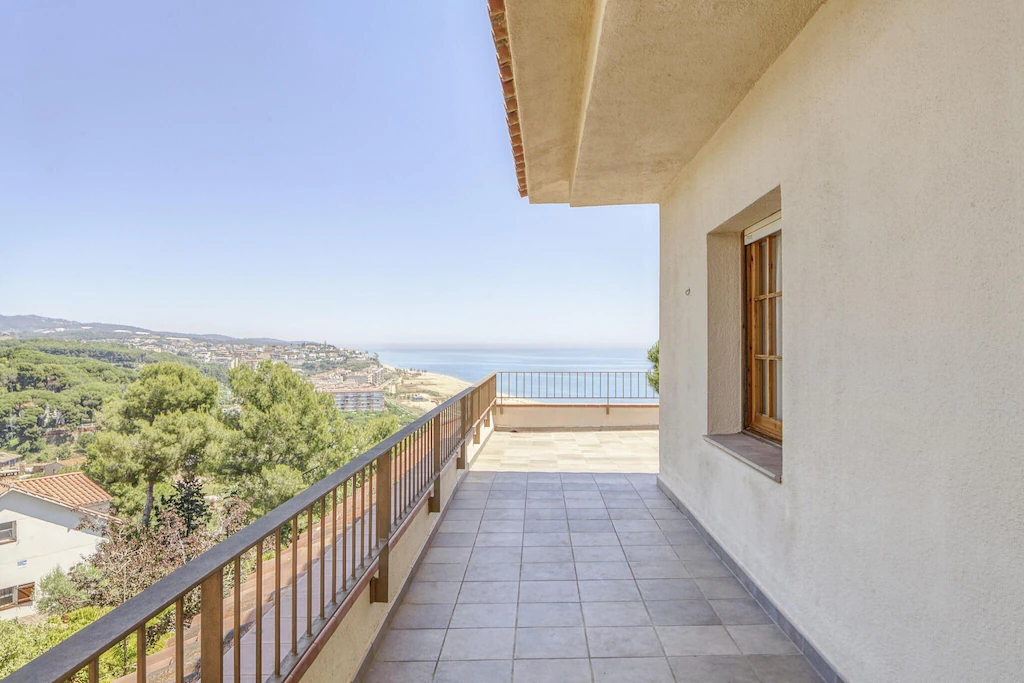 Villa in Arenys de Mar with incredible sea views