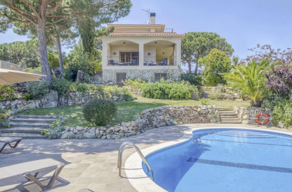 Villa in Arenys de Mar with incredible sea views